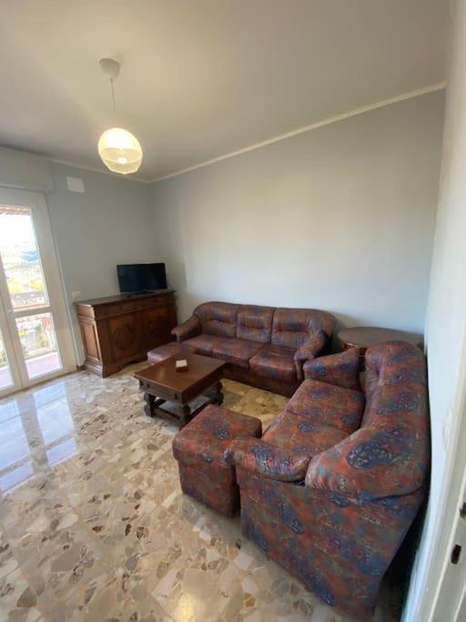 Apartmán Bella Vista Canelli Exteriér fotografie