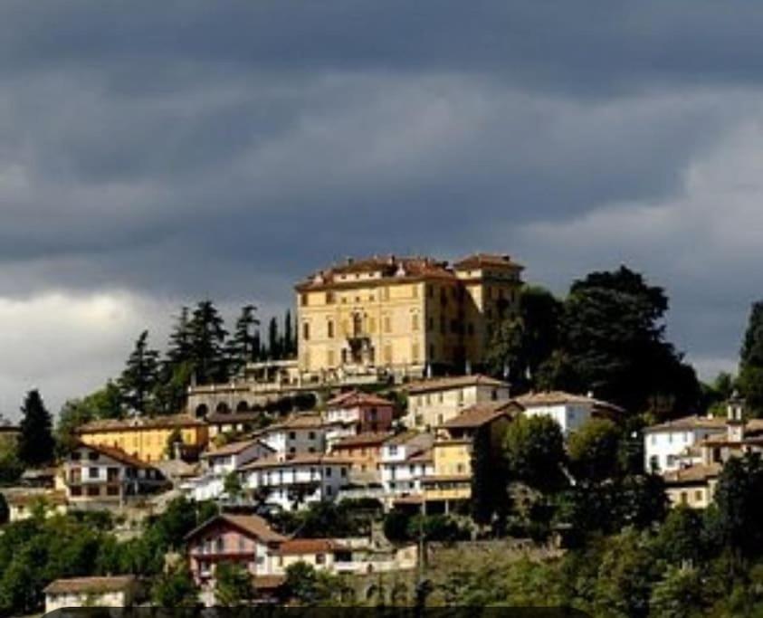 Apartmán Bella Vista Canelli Exteriér fotografie