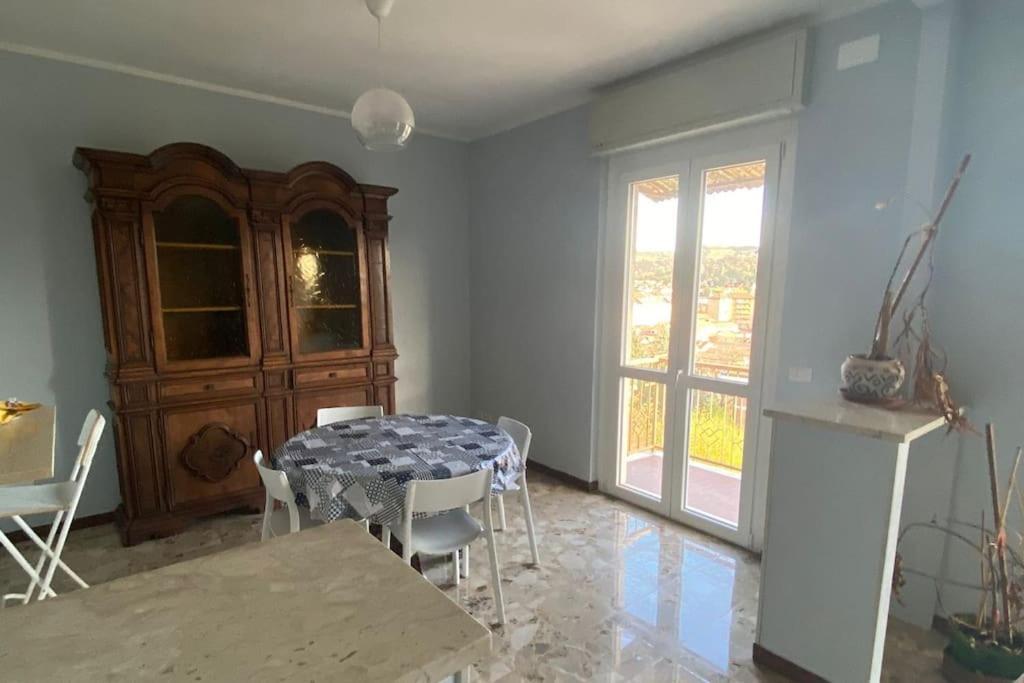 Apartmán Bella Vista Canelli Exteriér fotografie